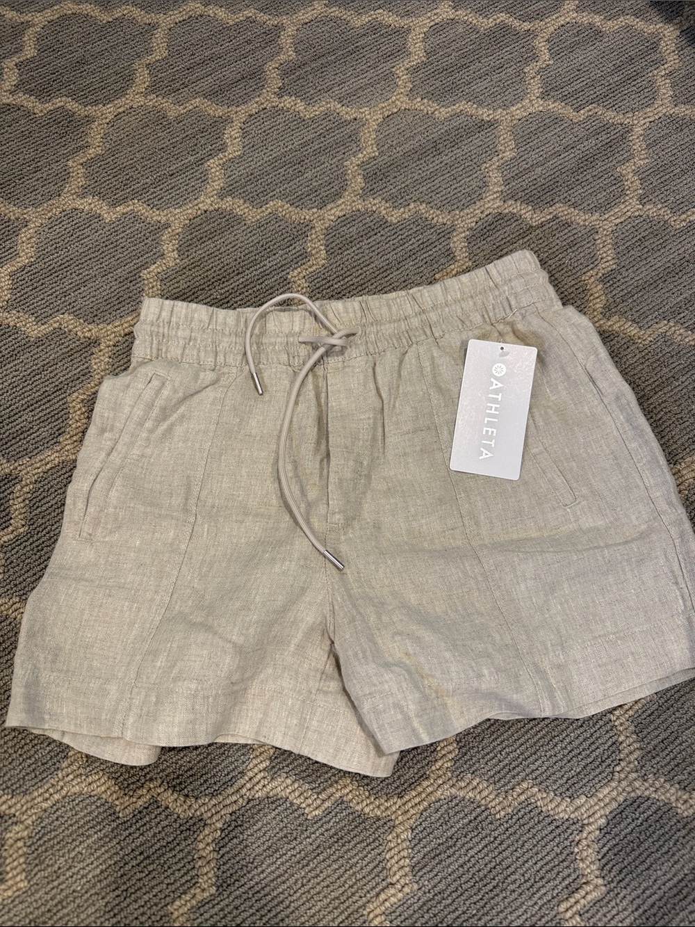 NWT Athleta  Drawstring Linen-Blend Shorts —  beige
